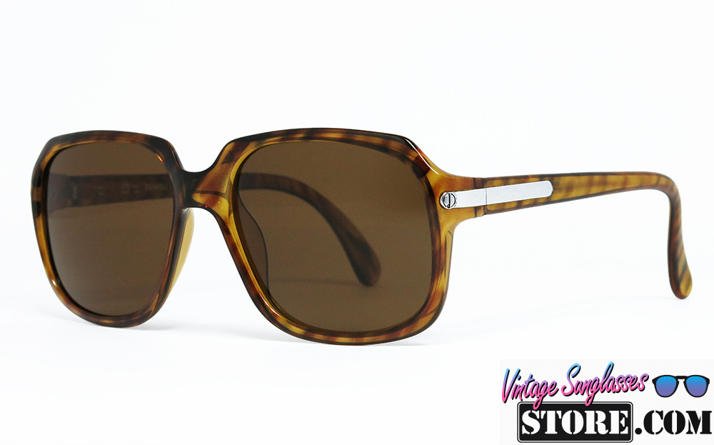 Dunhill 6001 col. 10