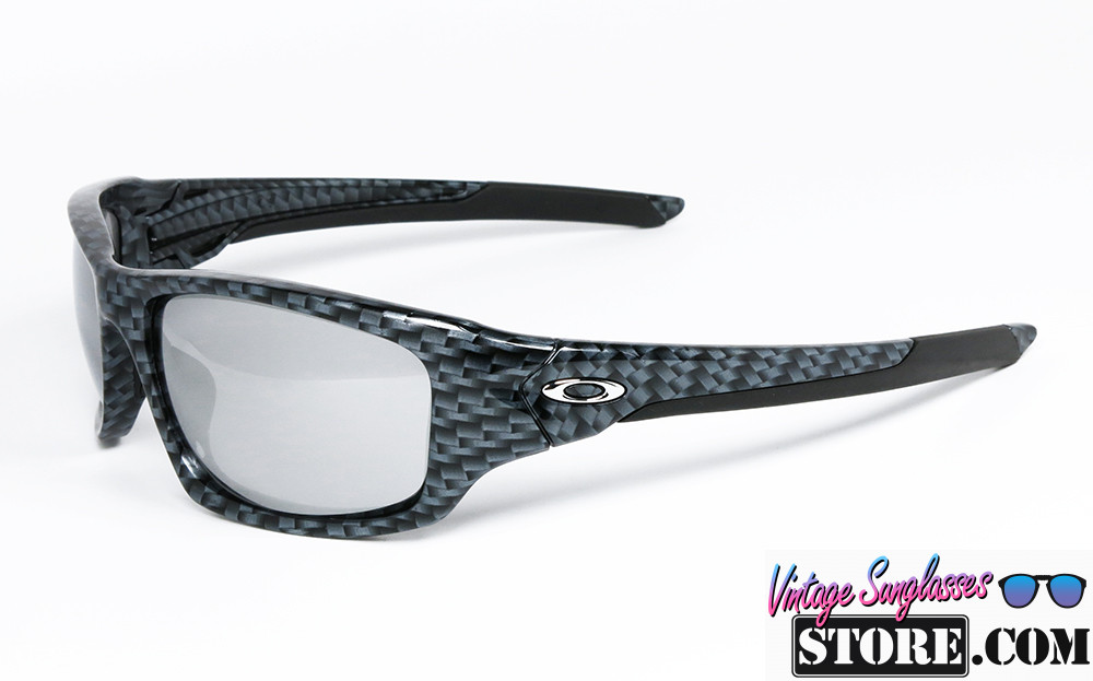 OAKLEY New Valve OO9236-10 CARBON