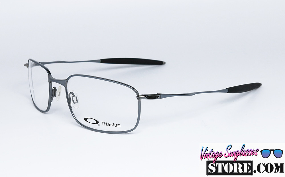 OAKLEY Chieftain OX5072-0455 TITANIUM