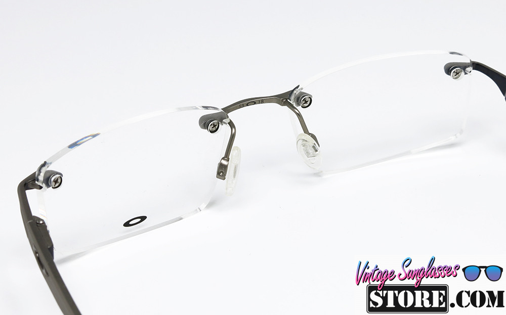 OAKLEY Evade 22-173 TITANIUM