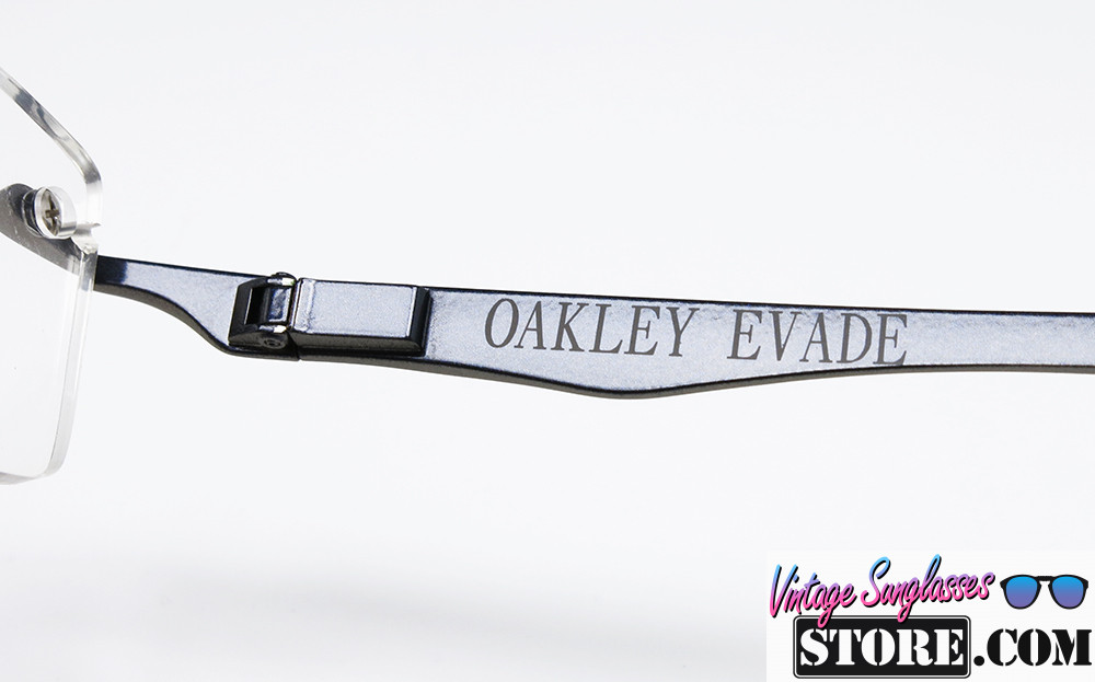 OAKLEY Evade 22-173 TITANIUM