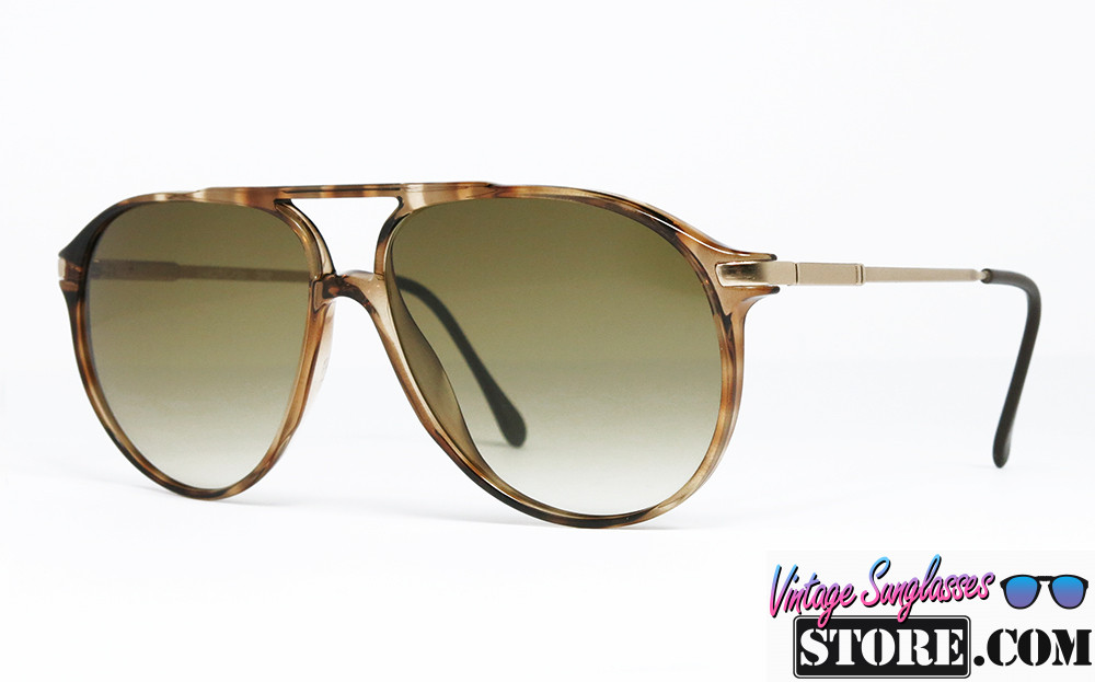 Carrera luxottica sales