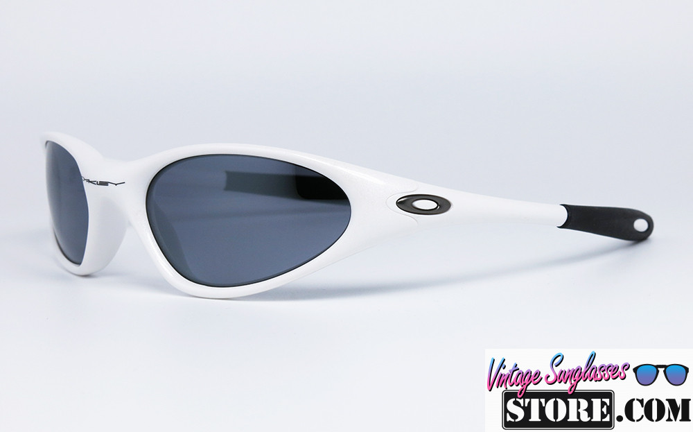 OAKLEY Minute PEARL W/BLACK