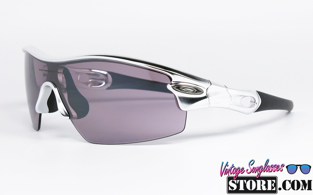 OAKLEY Radar Pitch 09-678