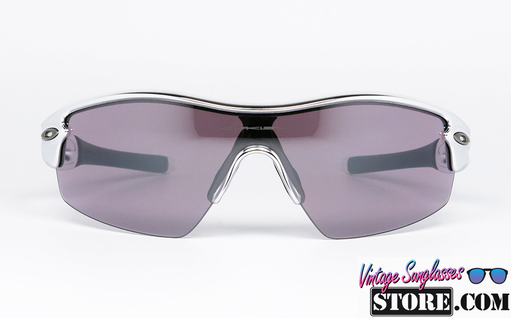 OAKLEY Radar Pitch 09-678